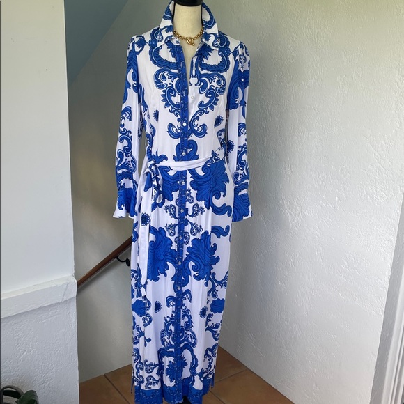 MSK Blue and White Acanthus Patterned Maxi Dress with Belt and Pockets NWT Small - Picture 1 of 8
